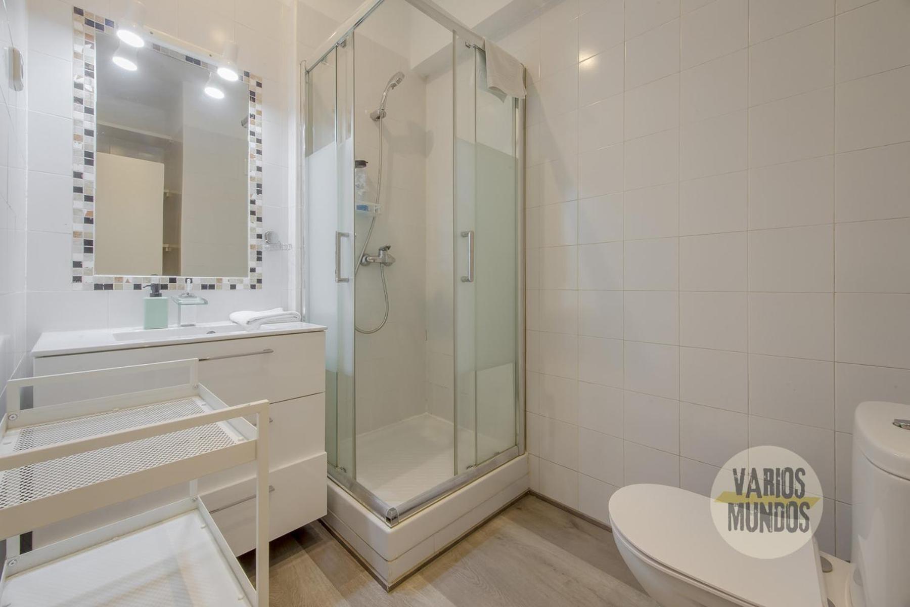 Downtown Apt 1Hab Para 3Pax En La Plaza De Chueca Madrid Luaran gambar